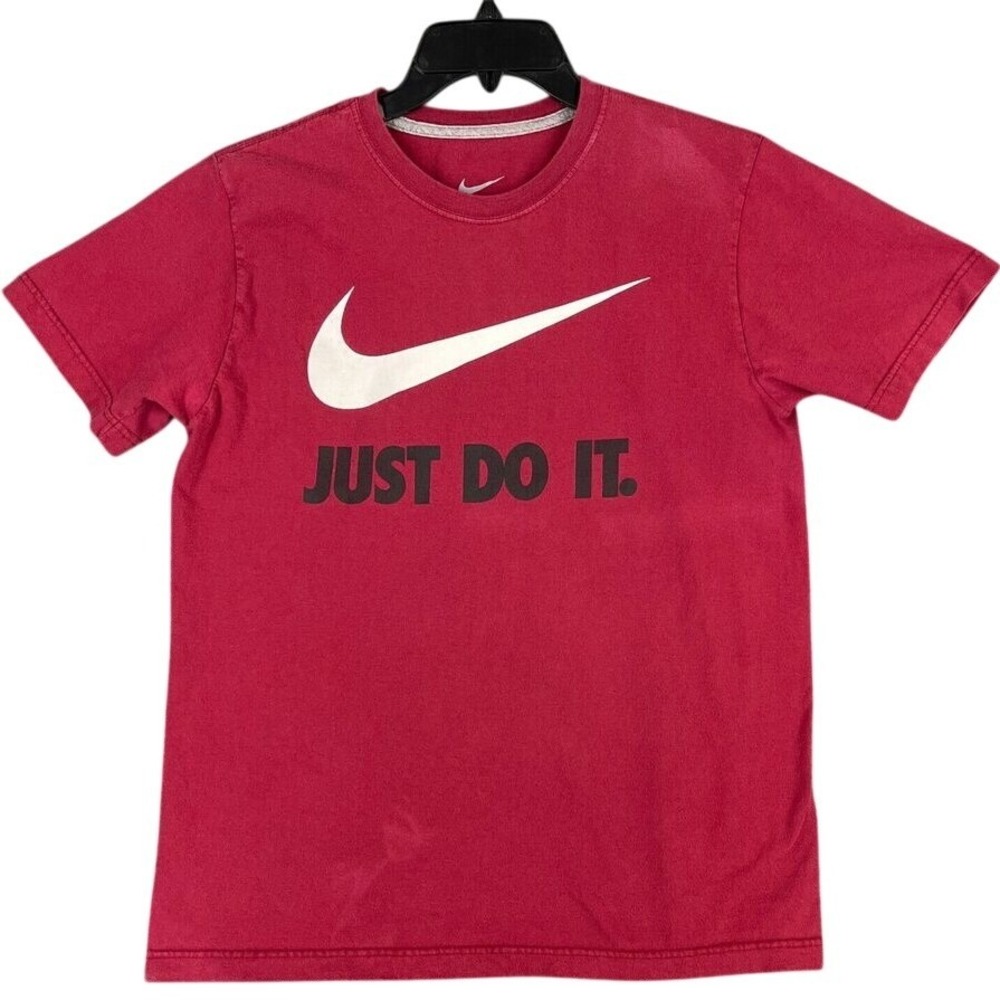 NIKE SHIRT MENS MEDIUM RED JUST DO IT SWOOSH REGUALR FIT TEE COTTON SPORTS‎